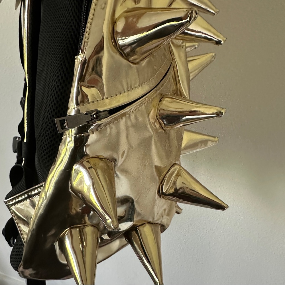 Mad Pax Spike - 24 Karat Back Pack - Picture 5 of 10